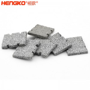 廠家生產粉末冶金不銹鋼燒結濾片_用于油田管道過濾316L不銹鋼燒結濾芯